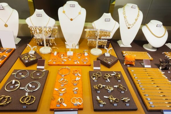 Les critères pour reconnaître une bonne boutique bijoux plaqué or